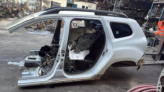 DACİA DUSTER SOL ARKA KESME ÇAMURLUK OTO FEDAİ