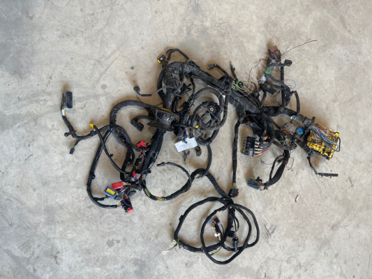 PEUGEOT 5008 MOTOR TESİSATI 22720387P8