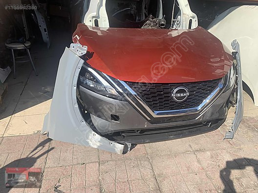 Nissan Qashqai J12-2022/24 çamurluk ön sağ
