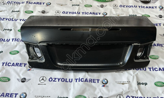 Mercedes W207 Arka Bagaj Kapağı A2077500175