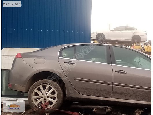 RENAULT LAGUNA DEPO KAPI ÜNALLAR OTO ÇIKMA YEDEK PARÇA