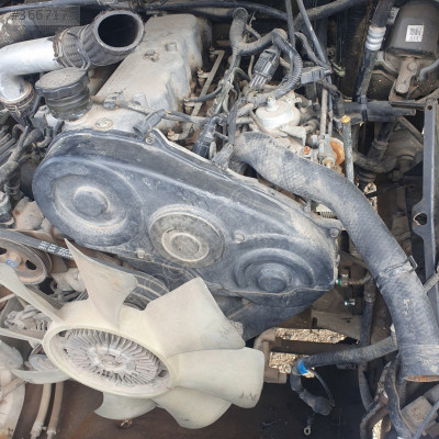 Hyundai Starex motor