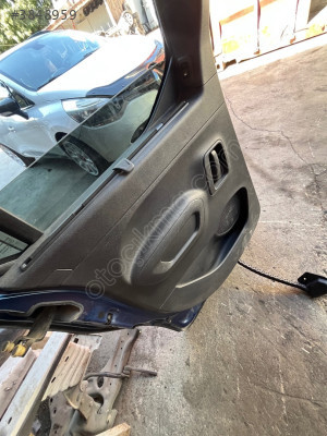 Opel Combo Sol Arka Kapı Döşemesi