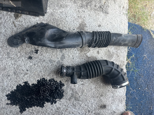 Corsa D 1.3 Hava Filtre Hortumu Orj