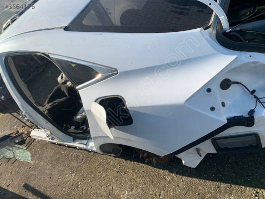 HONDA CİVİC FC5 KESME SOL ARKA ÇAMURLUK