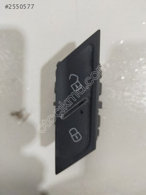 ARTEON MERKEZİ KİLİT DÜĞMESİ 3G0962125A