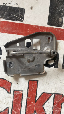 5H0823185C vw golf 8 ön kaput sol tutucu braketi