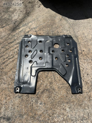 İNSİGNİA (A) MOTOR ALT MUHAFAZA ÇIKMA ORJİNAL