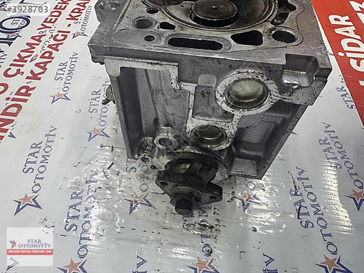 Citroen Saxo 1.5 dizel silindir kapağı