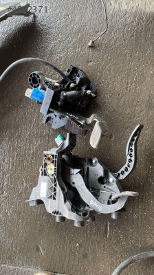 RENAULT TRAFİC PEDALLAR GÜÇMANLAR BURSA