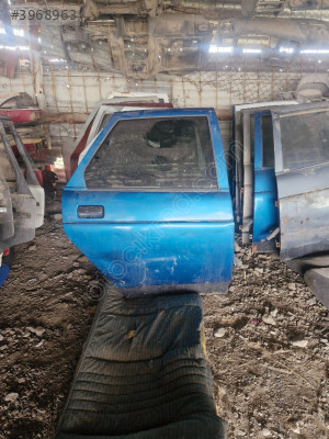 Lada vega sağ arka kapı