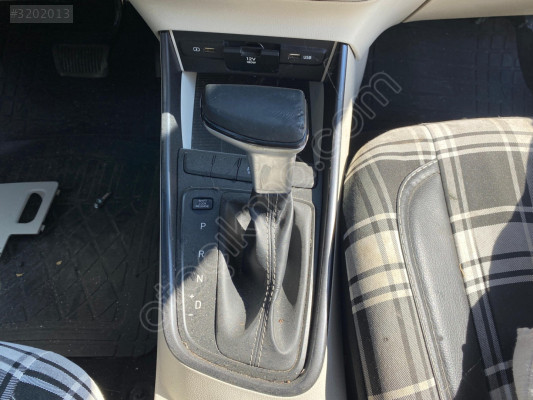 2021 Hyundai İ20 Vites Çerçevesi