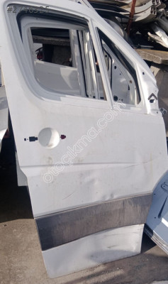 Volkswagen crafter sag ön kapı çıkma yedek parça