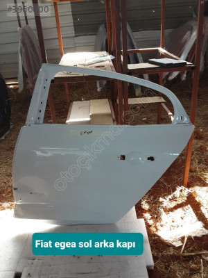 Fiat egea sol arka kapı