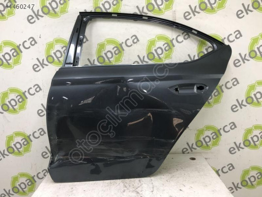 SKODA OCTAVİA 2020 2024 SOL ARKA KAPI 5E6833051