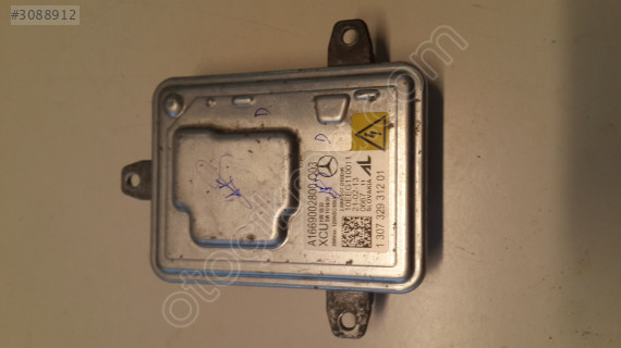Mercedes C 204 BEYİN FAR A1669002800