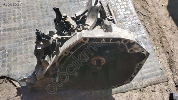 Clio 4 1.5 dizel komple şanzıman parçaları