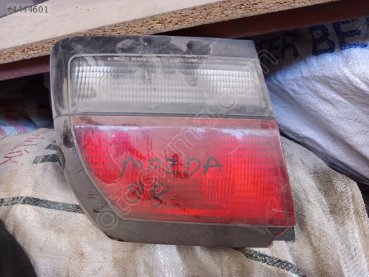 Mazda 626 Hb sol arka iç stop