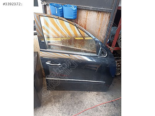 Mercedes GL 320 çıkma orjinal kapıları ve yedek parçaları