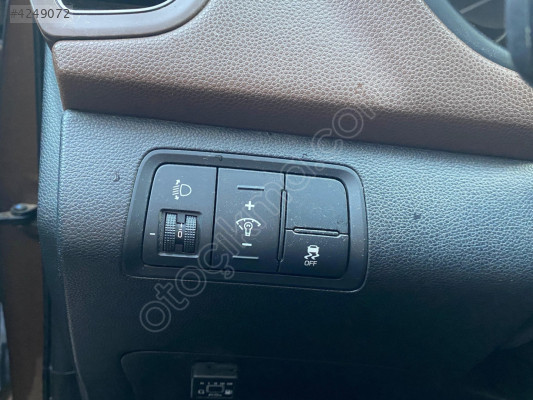 2015 Hyundai İ20 Sis Düğmeleri