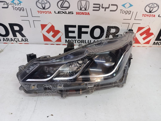 TOYOTA COROLLA SOL FAR ÇIKMA ORİJİNAL PARÇA