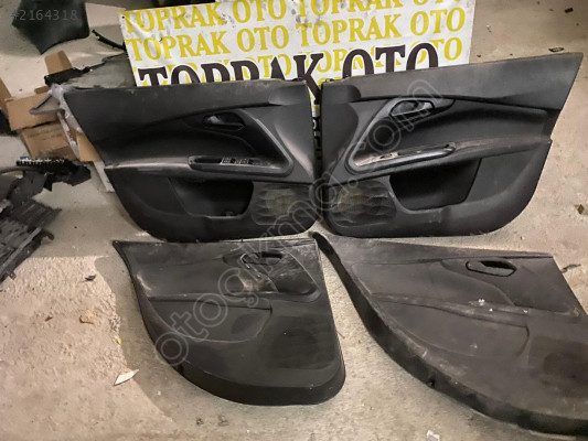 Fiat egea çıkma dolu takım kapı döşemesi