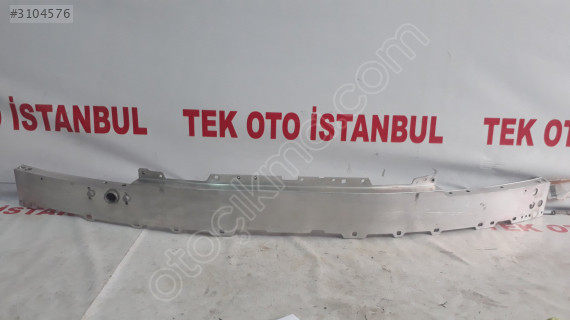 Mercedes C 205 TAMPON DEMİRİ ÖN