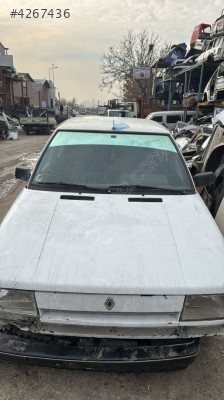 Renault 9 arka dingil orj çıkma
