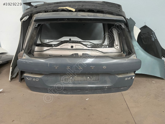 VOLVO XC60 BAGAJ KAPAGI ORJİNAL ÇIKMA PARÇA
