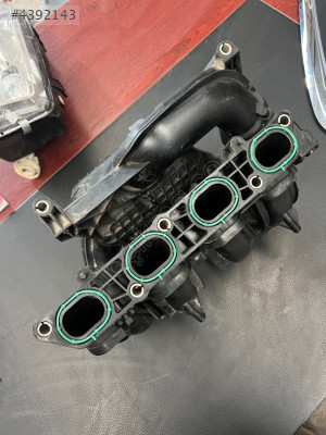 Ford Focus 1.6 benzinli Ford C-Mac çıkma emme manifoldu