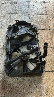 2003-2006 HONDA VTEC 2 RADYATÖR TAKIMI ORJ ÇIKMA