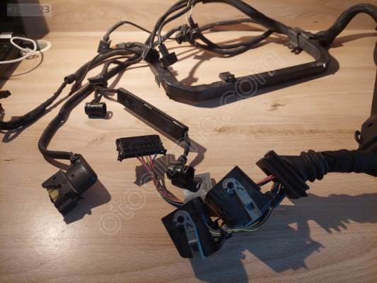 MERCEDES W202 W210 W208 M111 MOTOR TESISAT 98>>UŹERI 136 hp