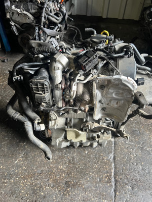 VW POLO 1.0TSİ DBY,CHZ ÇIKMA ORJİNAL KOMPLE MOTOR