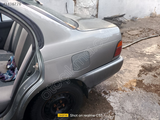 TOYOTA COROLLA AE101 ARKA ÇAMURLUK ORJİNAL