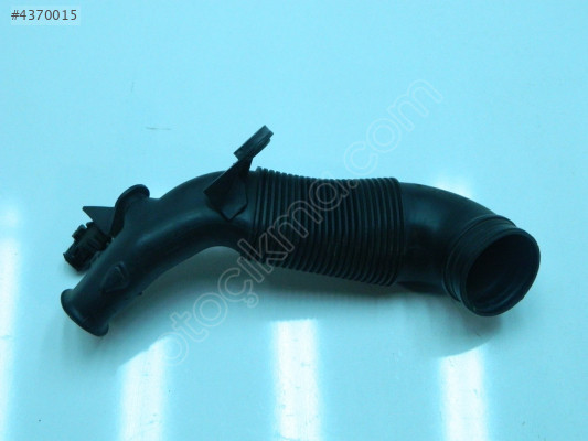 HAVA FİLTRE BORUSU(ŞASE-ARA ADAPTÖR) POLO 00-02 6N0128741G