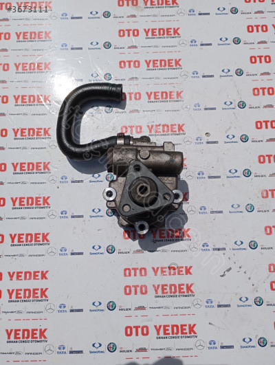 Alfa Romeo 156 direksiyon pompası