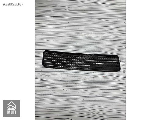 R9/11 Broadway R11 Flaşh Motor Kaput Izgarası Sağ 7704000879,