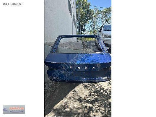 5E6827023 SKODA OCTAVİA BAGAJ KAPAĞI ORİJİNAL ÇIKMA 2020-24