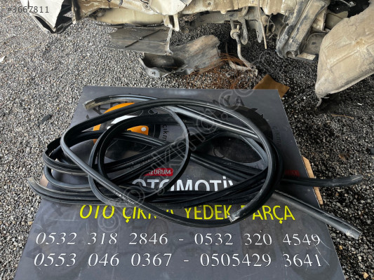 Mitsubishi L200 Kapı Fitili Takım Çıkma Orjinal Hatasız
