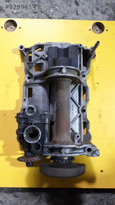 VOLKSWAGEN POLO YAĞ POMPASI 03p103127c ORJİNAL PARÇA