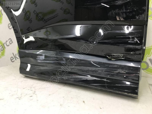 AUDI Q3 2019 2024 SAĞ ARKA KAPI AUDI Q3 2019 2024 SAĞ ARKA KAPI 8