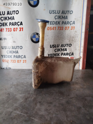 Volkswagen Transporter T4 silecek suyu depo
