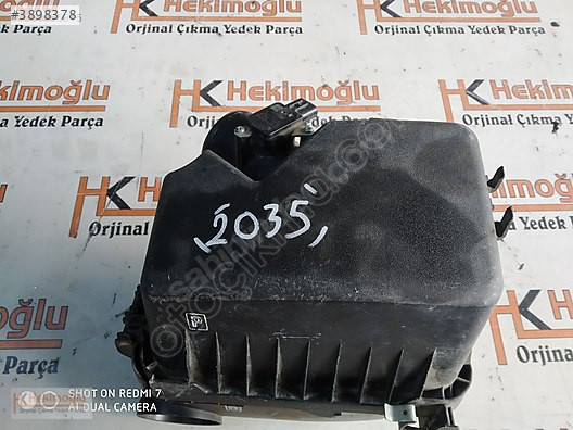 TOYOTA AVENSİS HAVA FİLTRE KUTUSU