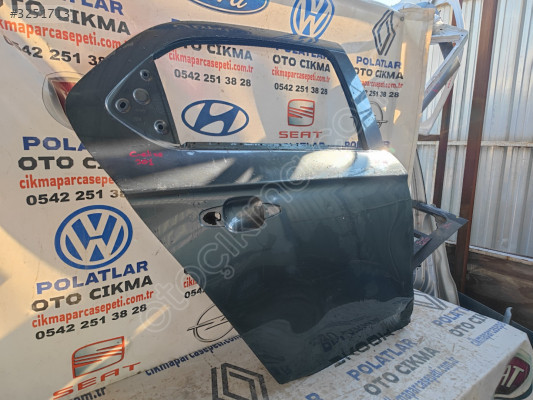 Peugeot 301 sağ arka kapı Orjinal göçük hasarlı füme