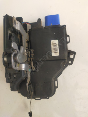TOUAREG KAPI KİLİDİ ARKA 2006-2010 3D4839015 3D4839016