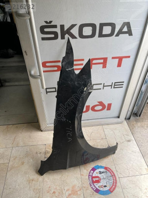 VOLKSWAGEN PASSAT B8 SAĞ ÖN ÇAMURLUK