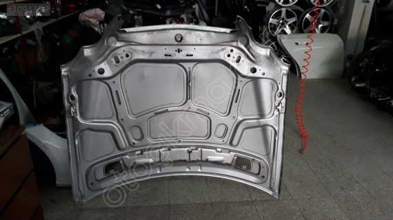 Mercedes C 203 KAPUT