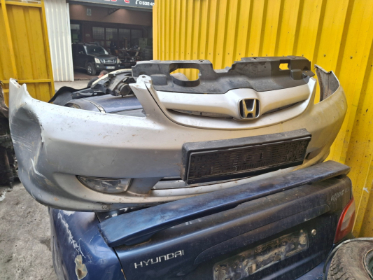 HONDA CIVIC VTEC ÖN TAMPON ORJİNAL ÇIKMA