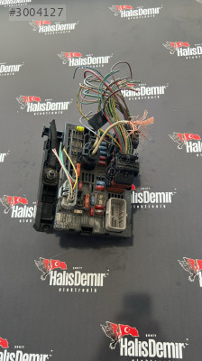 9664705880 R01 CITROEN C4 SiGORTA KUTUSU