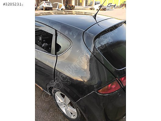 2011 SEAT LEON ARKA SOL ÇAMURLUK SİYAH